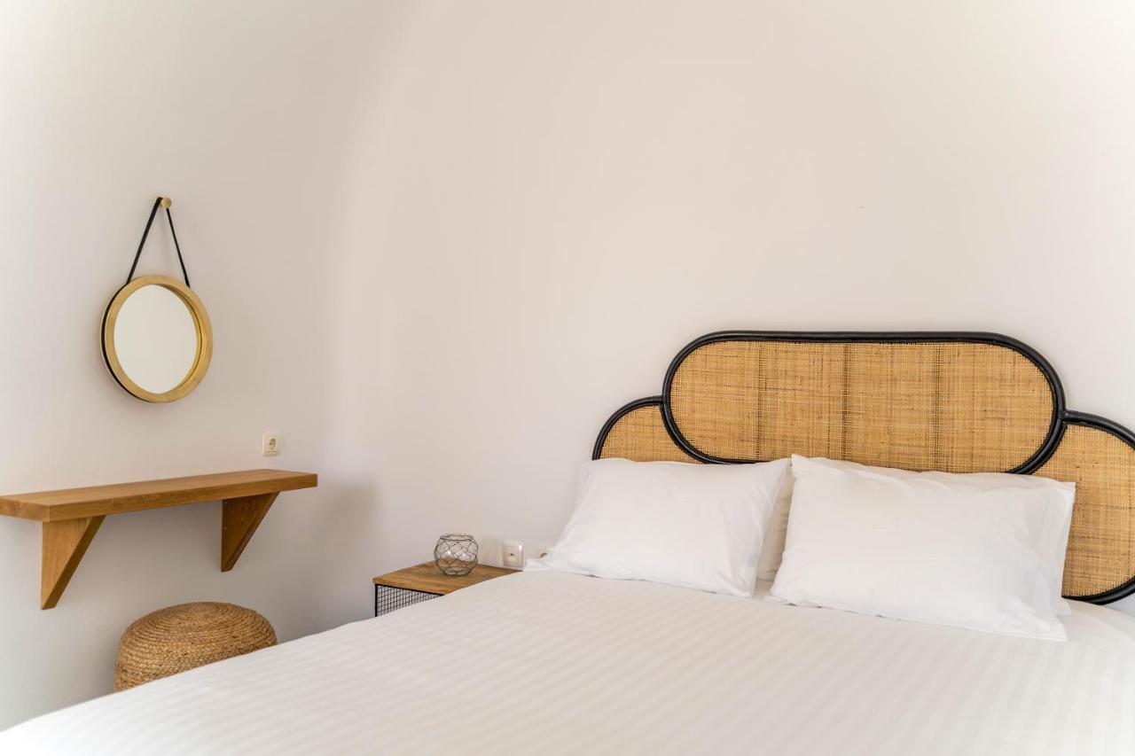 Evanthia Best View Thirassia Island Hotel Buitenkant foto
